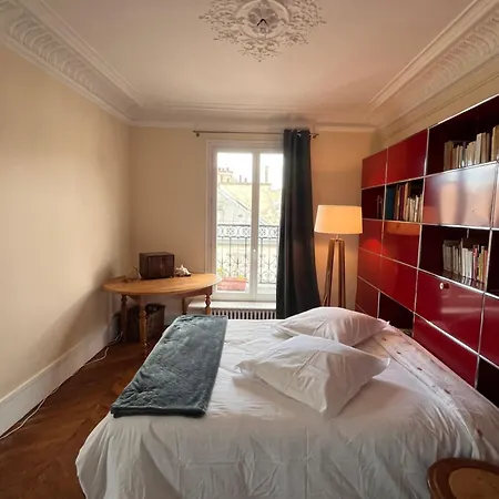 Vivre Au Village Des Batignolles Apartman