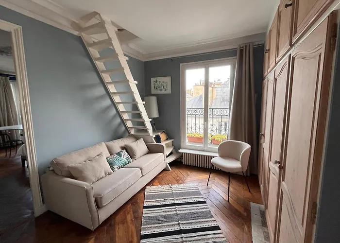 Vivre Au Village Des Batignolles Apartmán